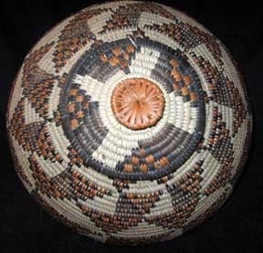 Round Abundance Modern Pattern African Zulu Beer Basket  